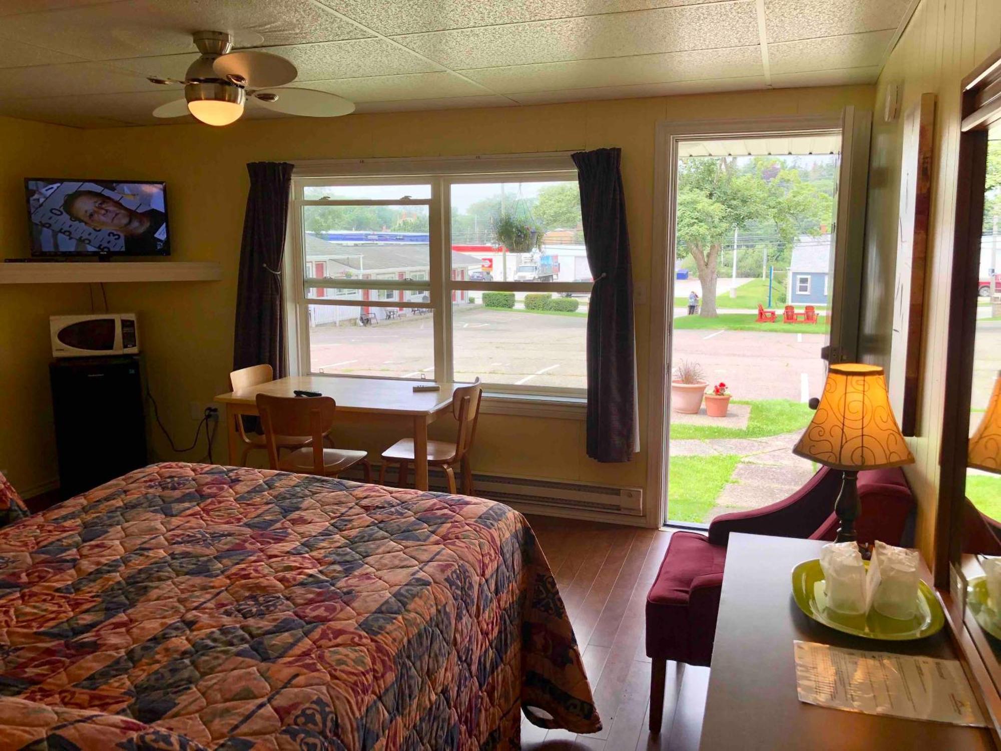 Lakelawn B&B And Motel Yarmouth Zewnętrze zdjęcie